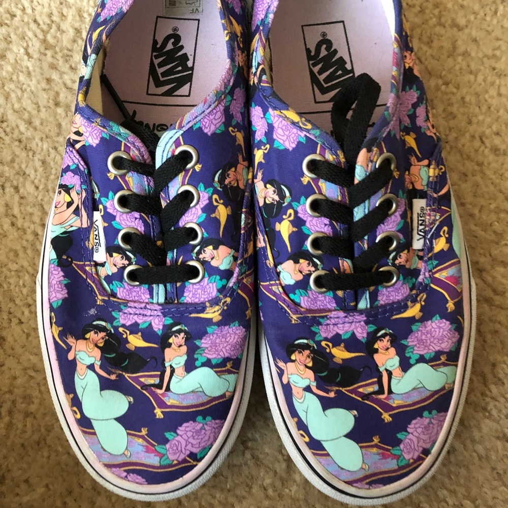 Princess 👑 Jasmine Vans